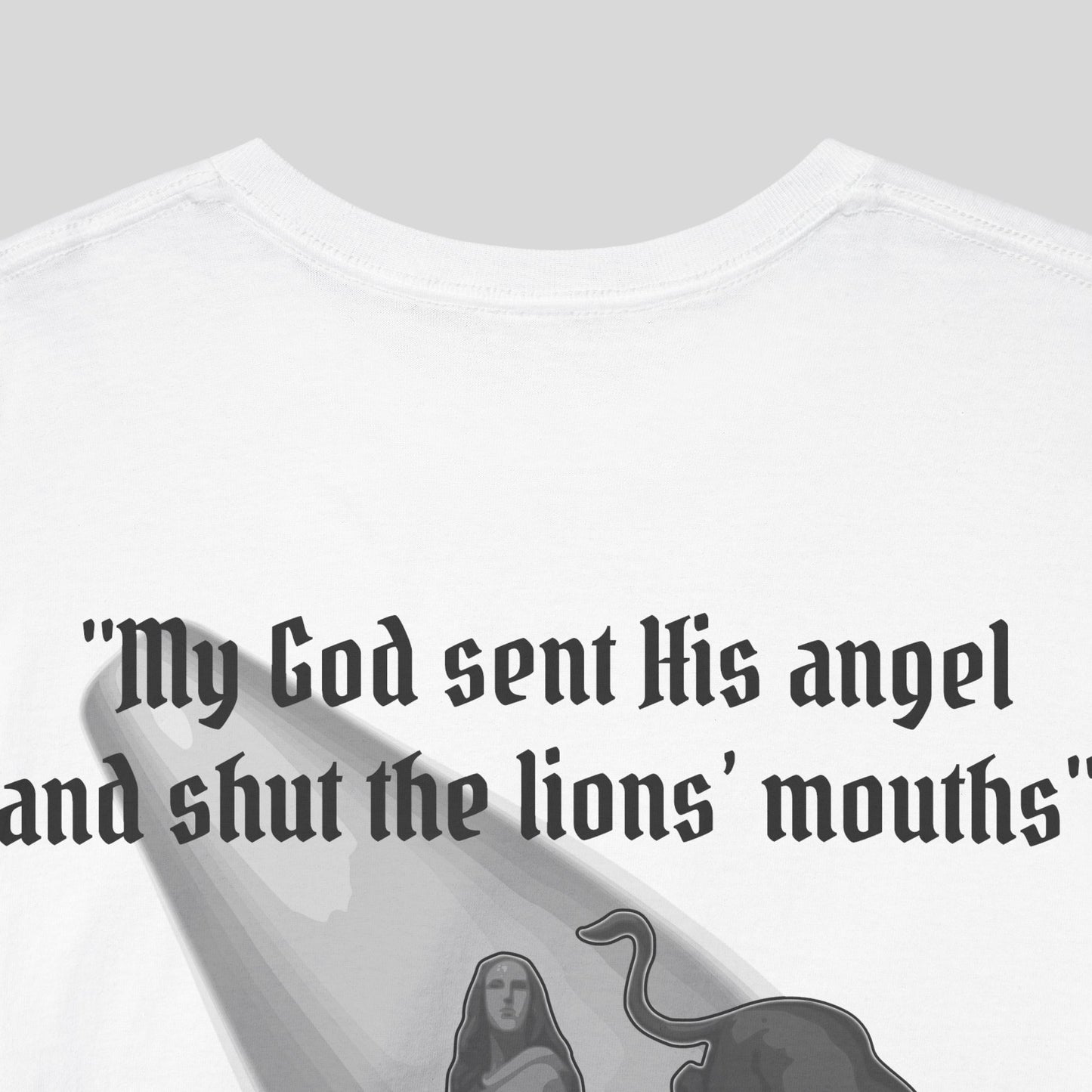 Daniel in the Lions’ Den - Men's T-Shirt (Light Edition)