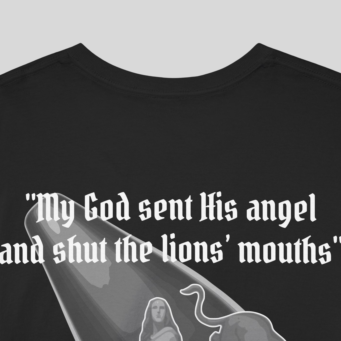 Daniel in the Lions’ Den - Women's T-Shirt (Dark Edition)